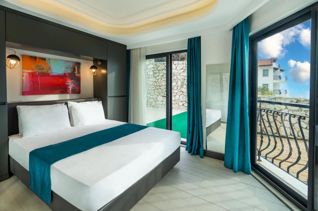 Guemues Yazar Hotel Kaş Esterno foto