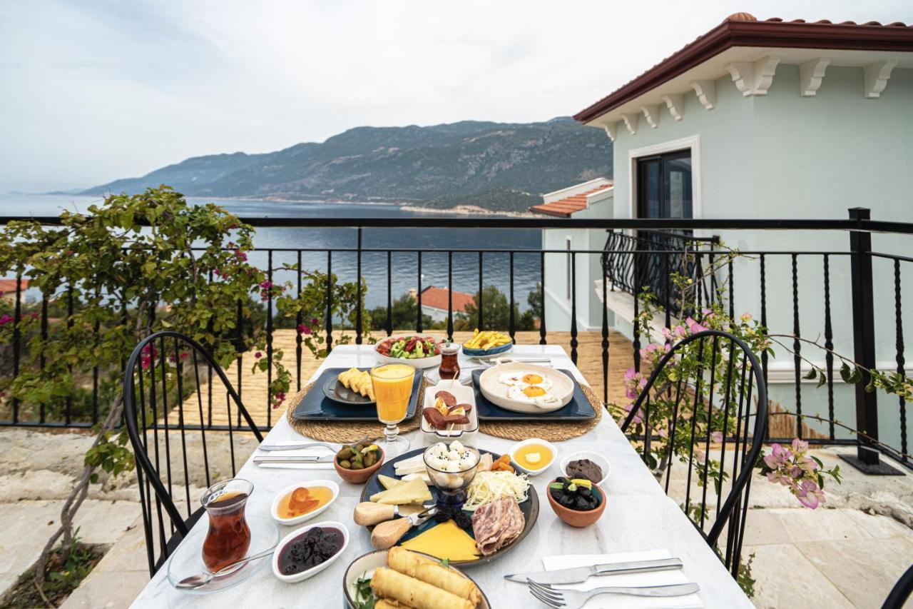 Guemues Yazar Hotel Kaş Esterno foto
