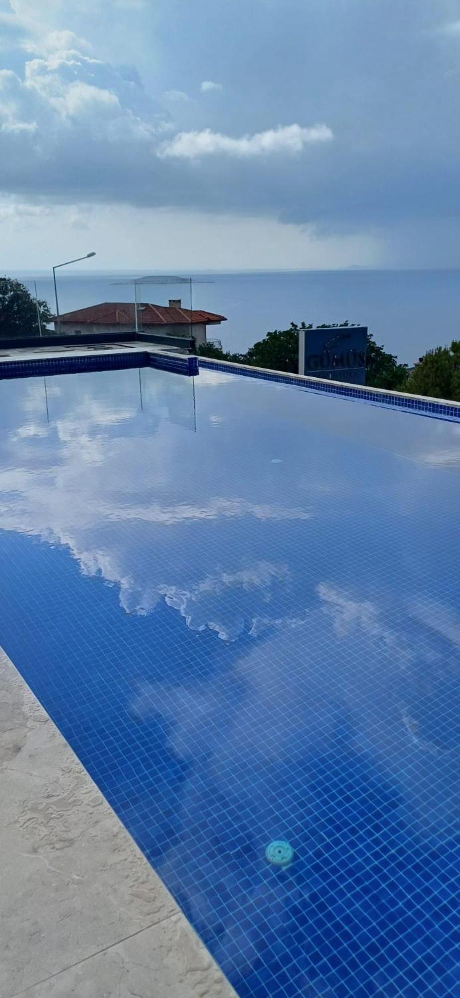 Guemues Yazar Hotel Kaş Esterno foto
